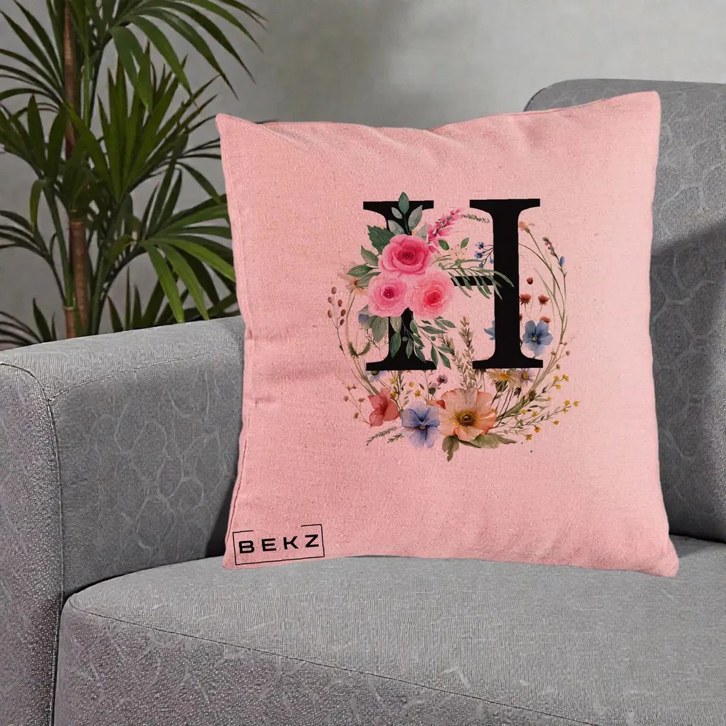 Cadou Personalizat - Perna Personalizata Monogram Litera H cu Flori Acuarela, 40x40 cm, Roz, Husa Detasabila, Perna Inclusa, BEKZ®