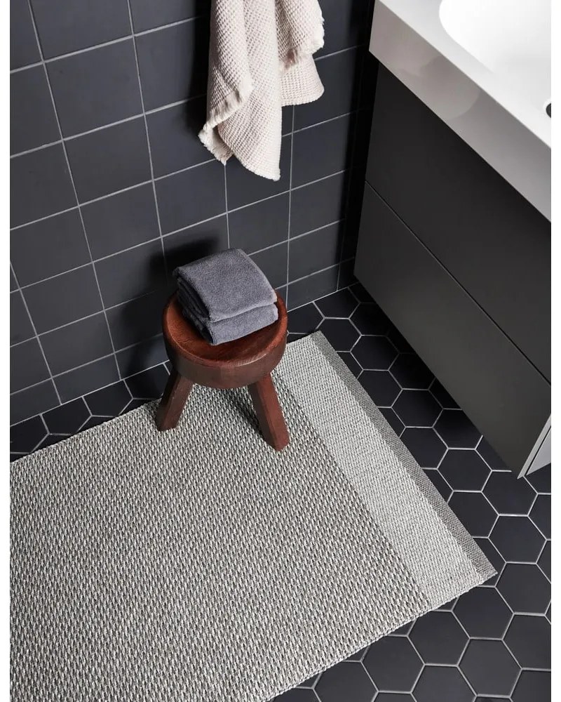 Covor tip traversă pentru interior și exterior gri 85x260 cm Edit Warm Grey – Pappelina