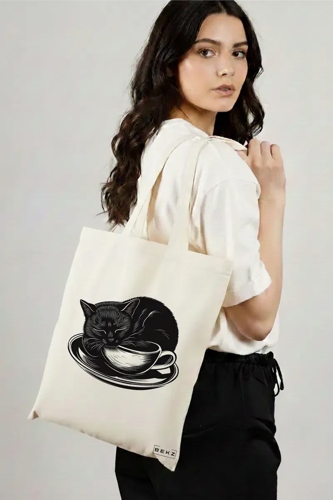 Sacosa de Panza pentru Cumparaturi, Geanta Tote, model Caffeine Cat 24 38 x 34.5 cm, Alba, BEKZ®