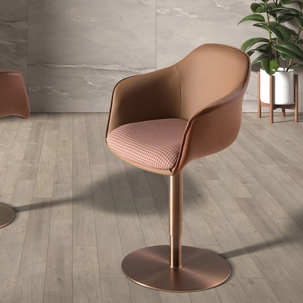 Scaun pivotant cu inaltime reglabila Stool maro