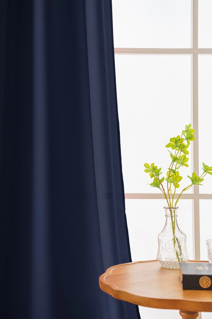 Draperie albastru inchis OXFORD LIGHT 140x250 cm Agatat: Inele metalice