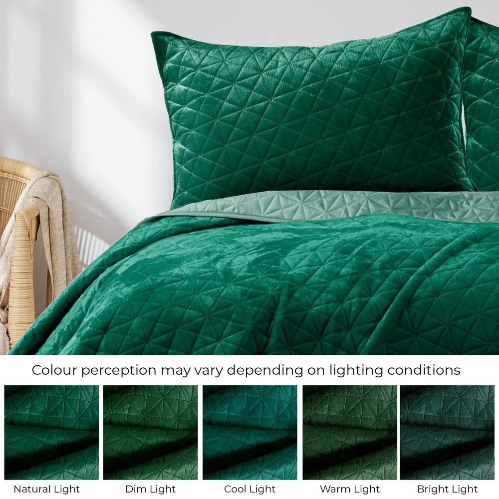Cuvertură verde matlasată din catifea 220x240 cm Laila – AmeliaHome