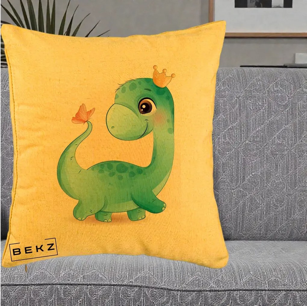 Perna Personalizata Dinozaur Bland Coroana Kawaii, 40x40 cm, Galben, Husa Detasabila, Perna Inclusa, BEKZ®