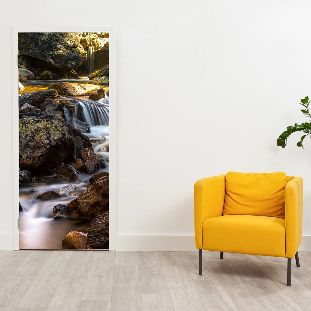 Fototapet pentru ușă - Pârâu pietros (95x205cm)