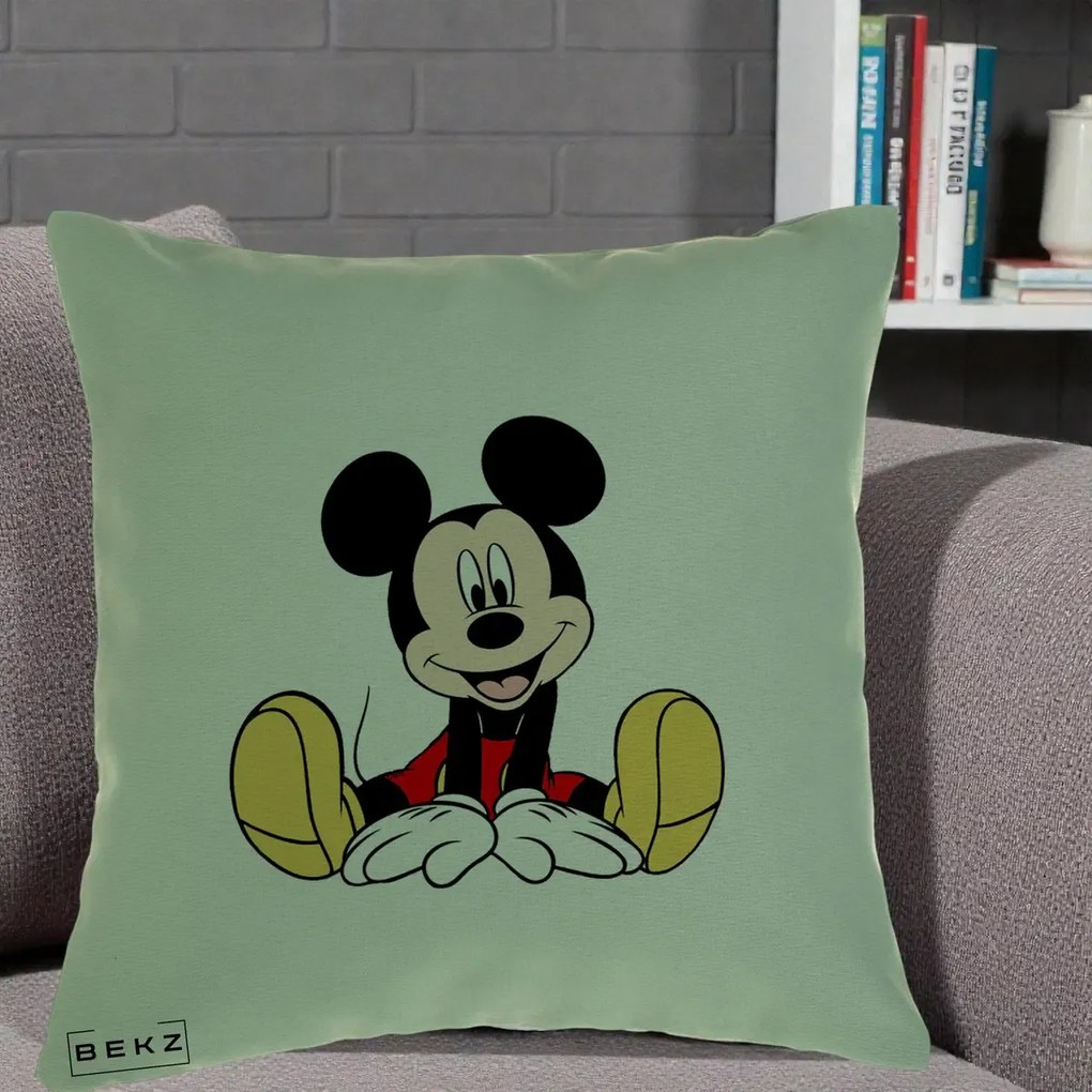 Perna Personalizata Mickey Mouse Relaxat, 40x40 cm, Verde, Husa Detasabila, Perna Inclusa, BEKZ®