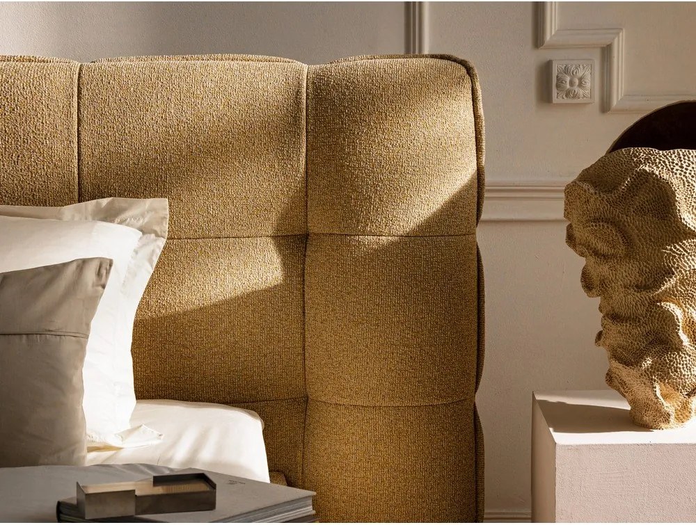 Pat matrimonial verde închis tapițat cu spațiu de depozitare cu somieră 160x200 cm Eric – Micadoni