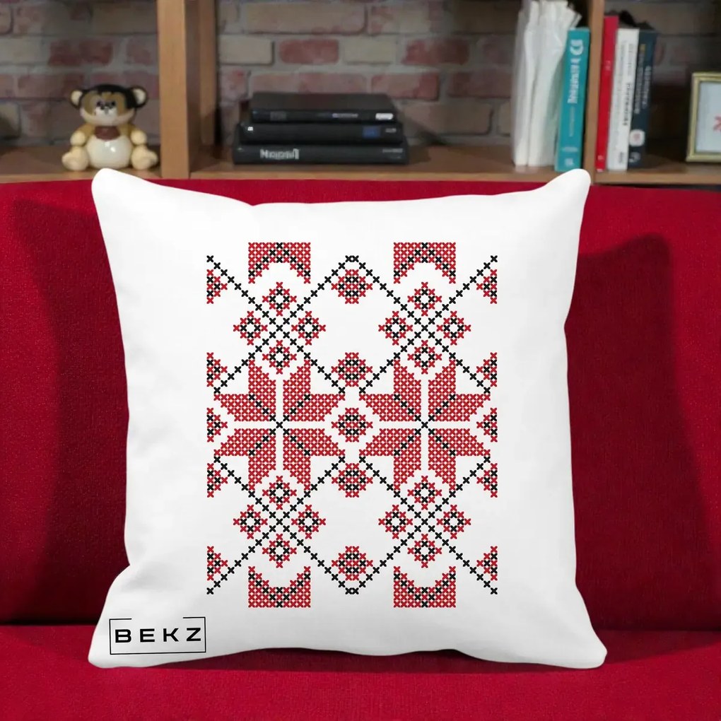 Perna Personalizata Motiv Traditional Cusatura Rosu-Negru, 40x40 cm, Alba Mata, Husa Detasabila, Perna Inclusa, BEKZ®