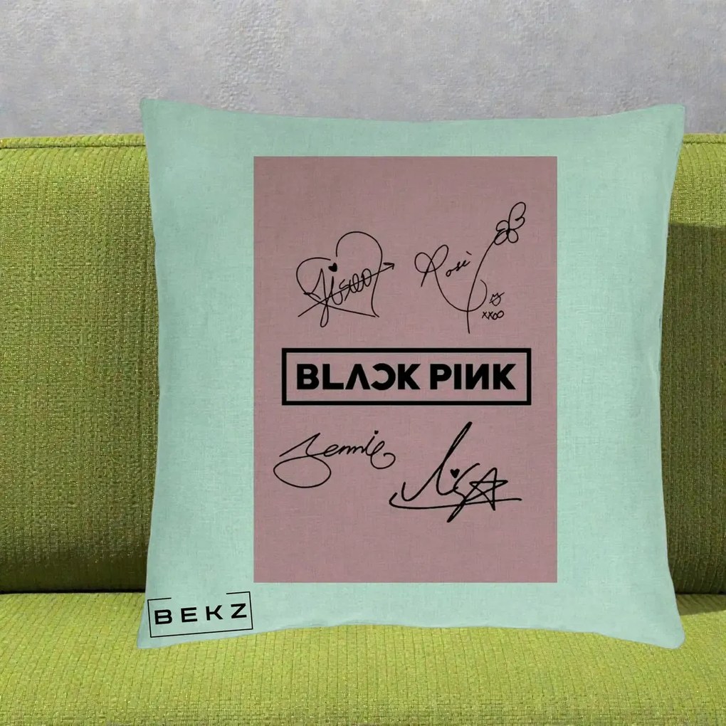 Perna Personalizata K-pop BLACKPINK Semnaturi Roz, 40x40 cm, Verde Menta, Husa Detasabila, Perna Inclusa, BEKZ®