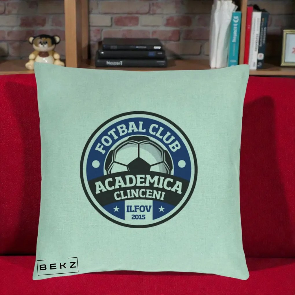 Perna Personalizata Academica Clinceni Fotbal Club, 40x40 cm, Verde Menta, Husa Detasabila, Perna Inclusa, BEKZ®