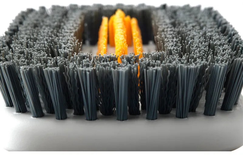 Perie pentru faianta si gresie Joseph Joseph CleanTech 6500022, 31 cm, Orificiu de agatat, Gri/Galben