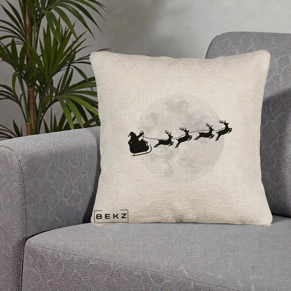 Perna Decorativa Mos Craciun Sanie Luna, 40x40 cm, Bej Canapea, Husa Detasabila, Perna Inclusa, BEKZ®
