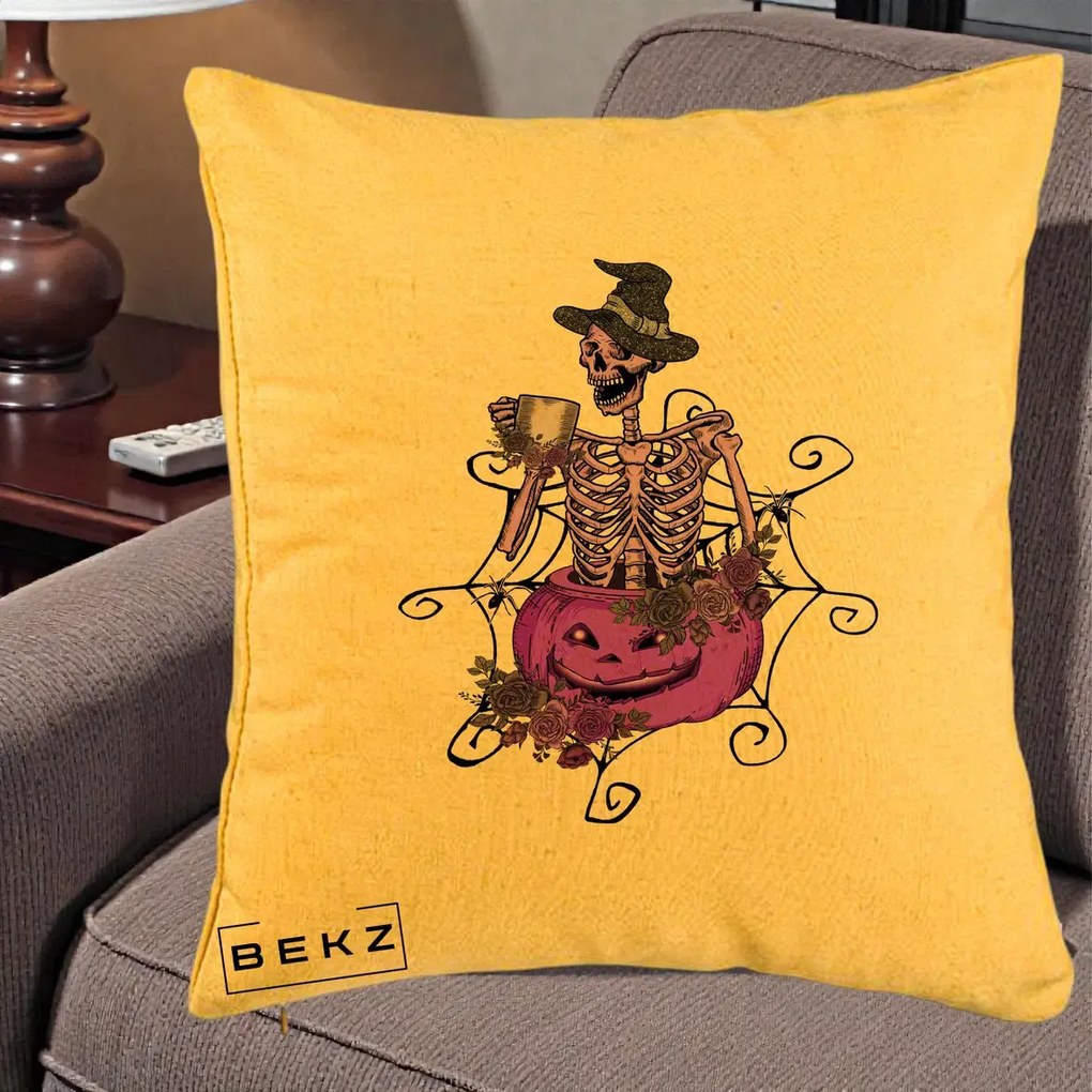 Perna Decorativa Schelet Vrajitor cu Dovleac Violet Halloween, 40x40 cm, Galben, Husa Detasabila, Perna Inclusa, BEKZ®