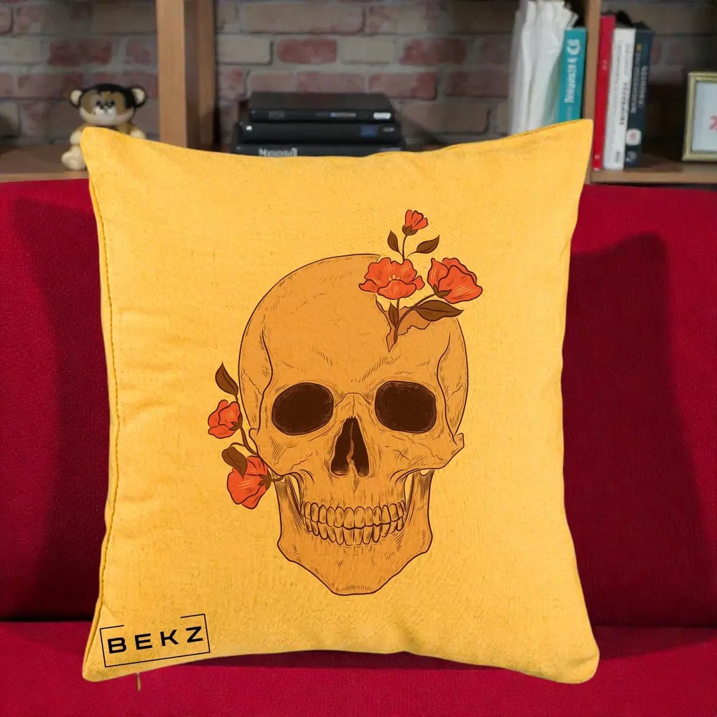 Perna Decorativa Craniu Floral Gothic, 40x40 cm, Galben, Husa Detasabila, Perna Inclusa, BEKZ®