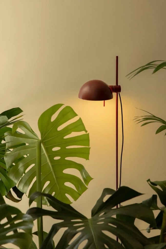 Lampadar mobil directionabil MATILDA burgandy