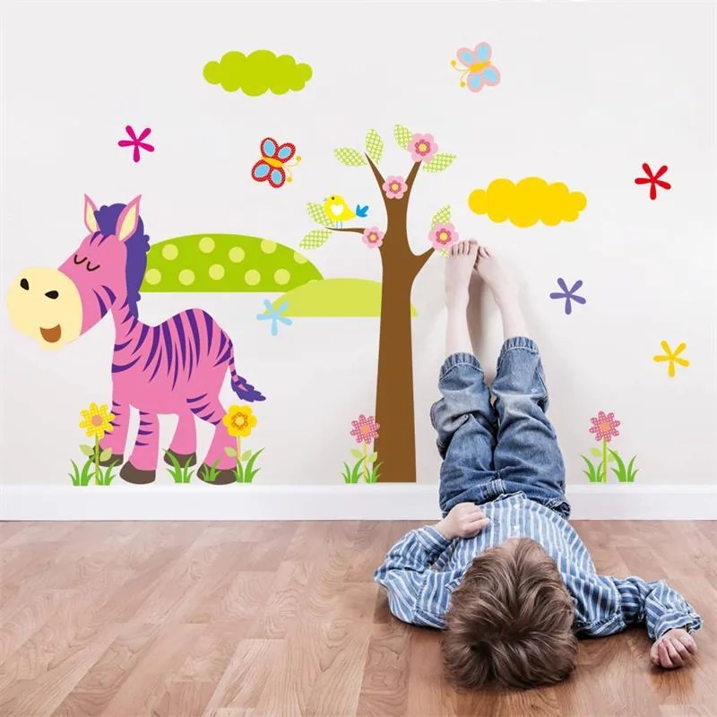 Autocolant de perete "Zebră colorată cu copac" 46x36 cm