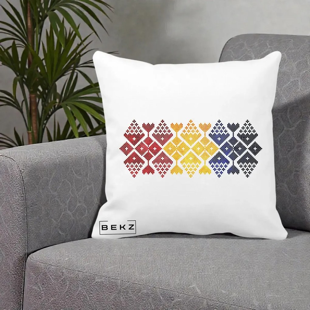 Perna Personalizata Motiv Tricolor Romanesc Broderie, 40x40 cm, Alba Mata, Husa Detasabila, Perna Inclusa, BEKZ®