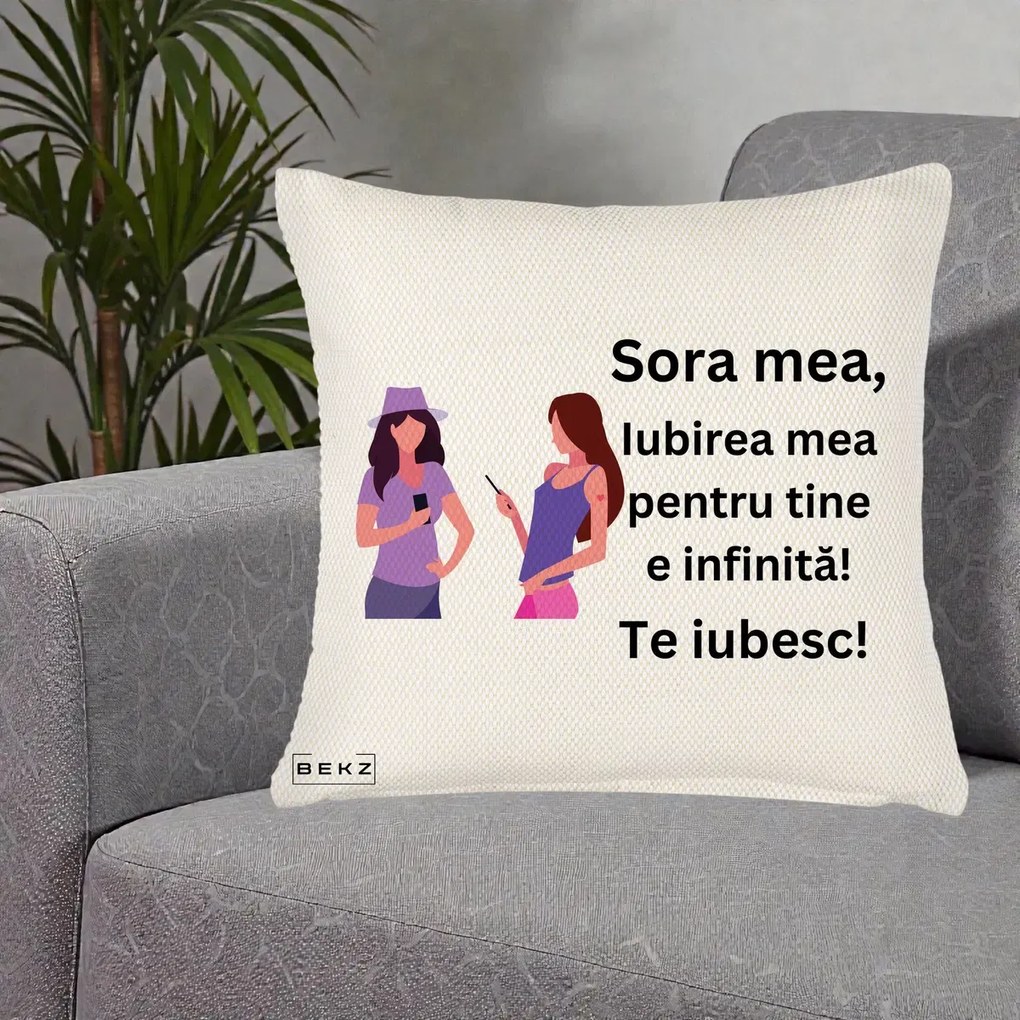 Cadou pentru Sora - Perna Personalizata Sora Mea Te Iubesc Doua Fete cu Telefoane, 40x40 cm, Crem Reliefat, Husa Detasabila, Perna Inclusa, BEKZ®