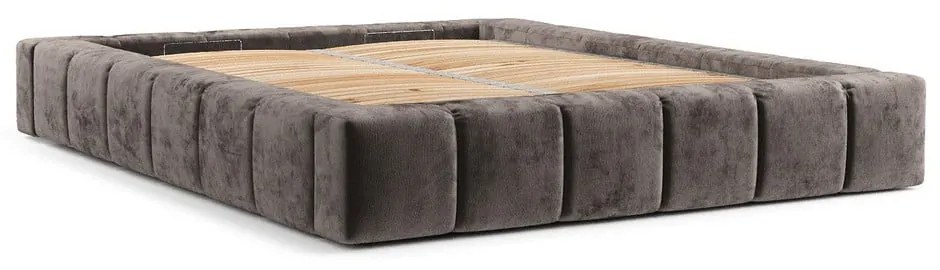 Pat matrimonial maro tapițat cu spațiu de depozitare cu somieră 180x200 cm Aruba L – Maison de Rêve