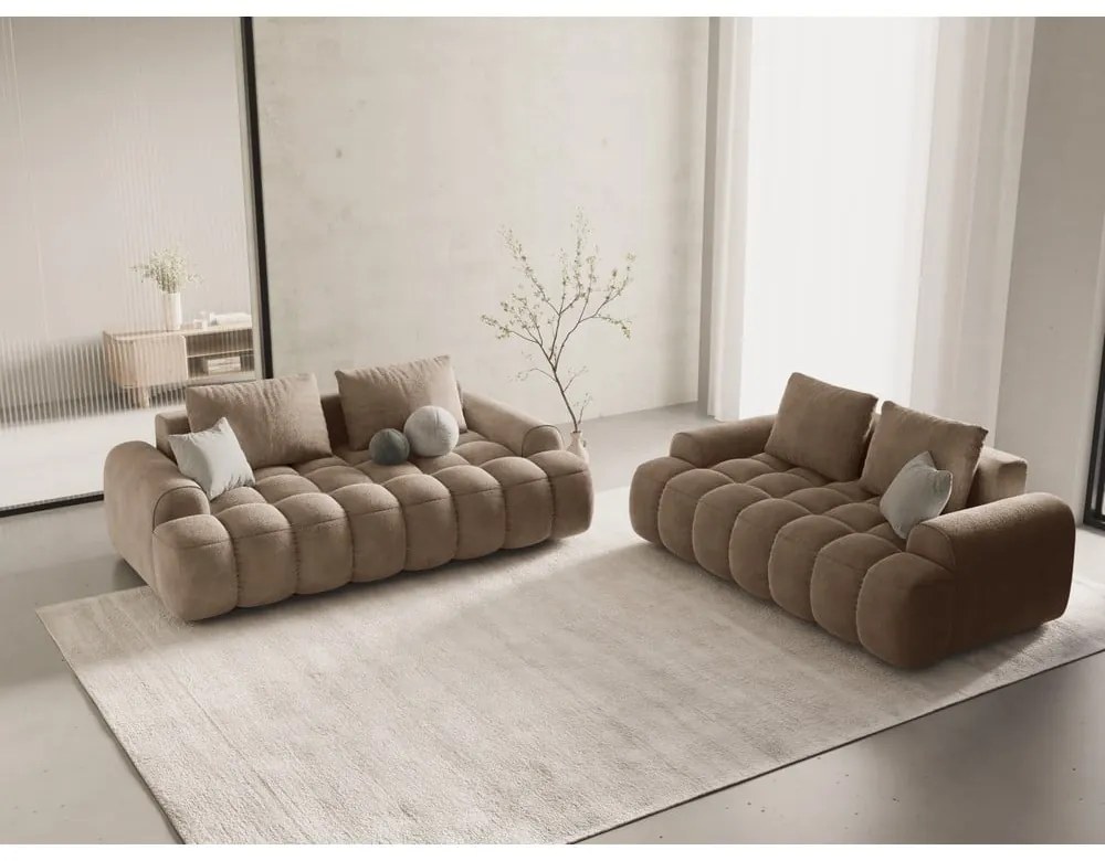 Canapea maro deschis cu tapițerie din catifea 175 cm Linz – Cosmopolitan Design