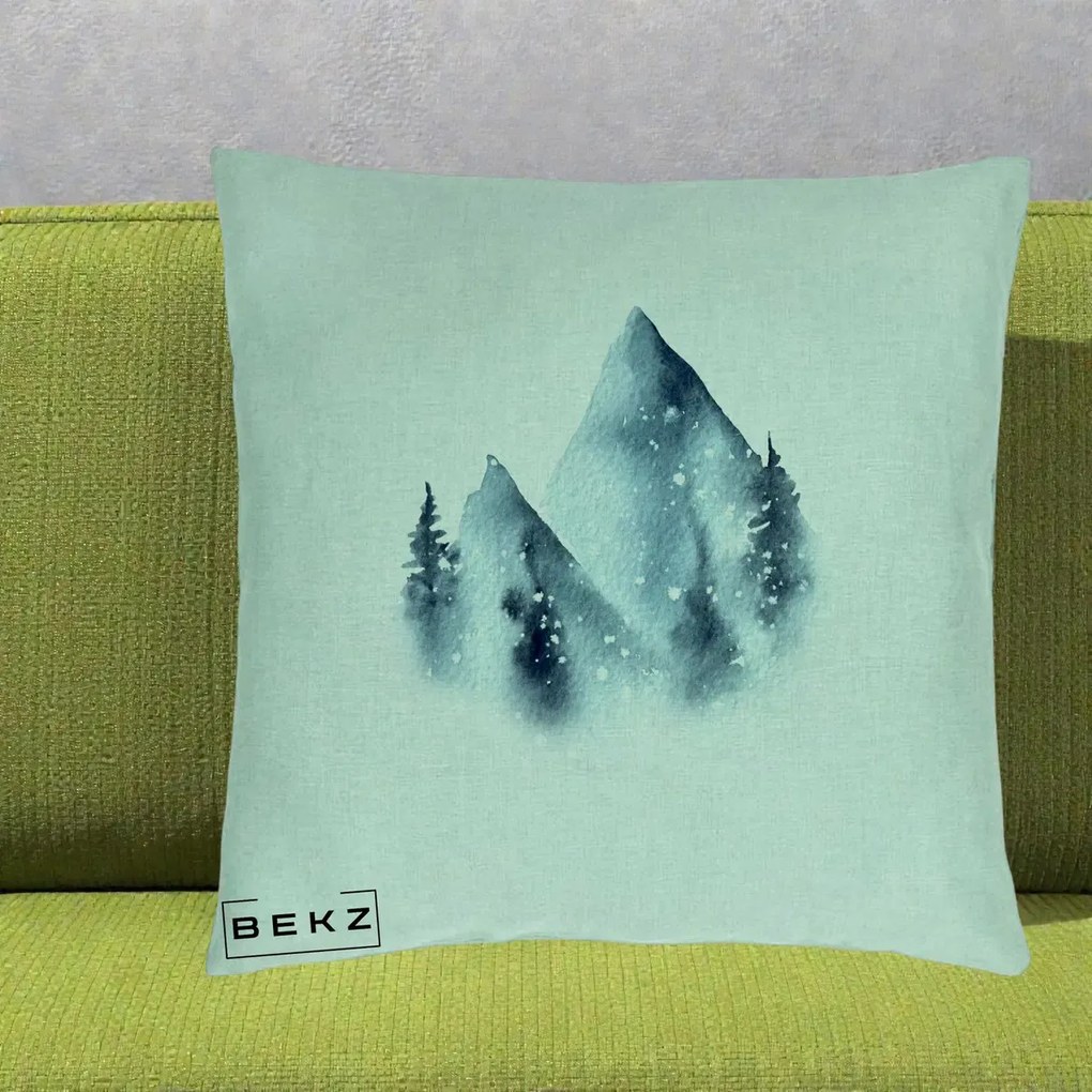 Perna Decorativa Munti Inzapeziti Acuarela Indigo, 40x40 cm, Verde Menta, Husa Detasabila, Perna Inclusa, BEKZ®
