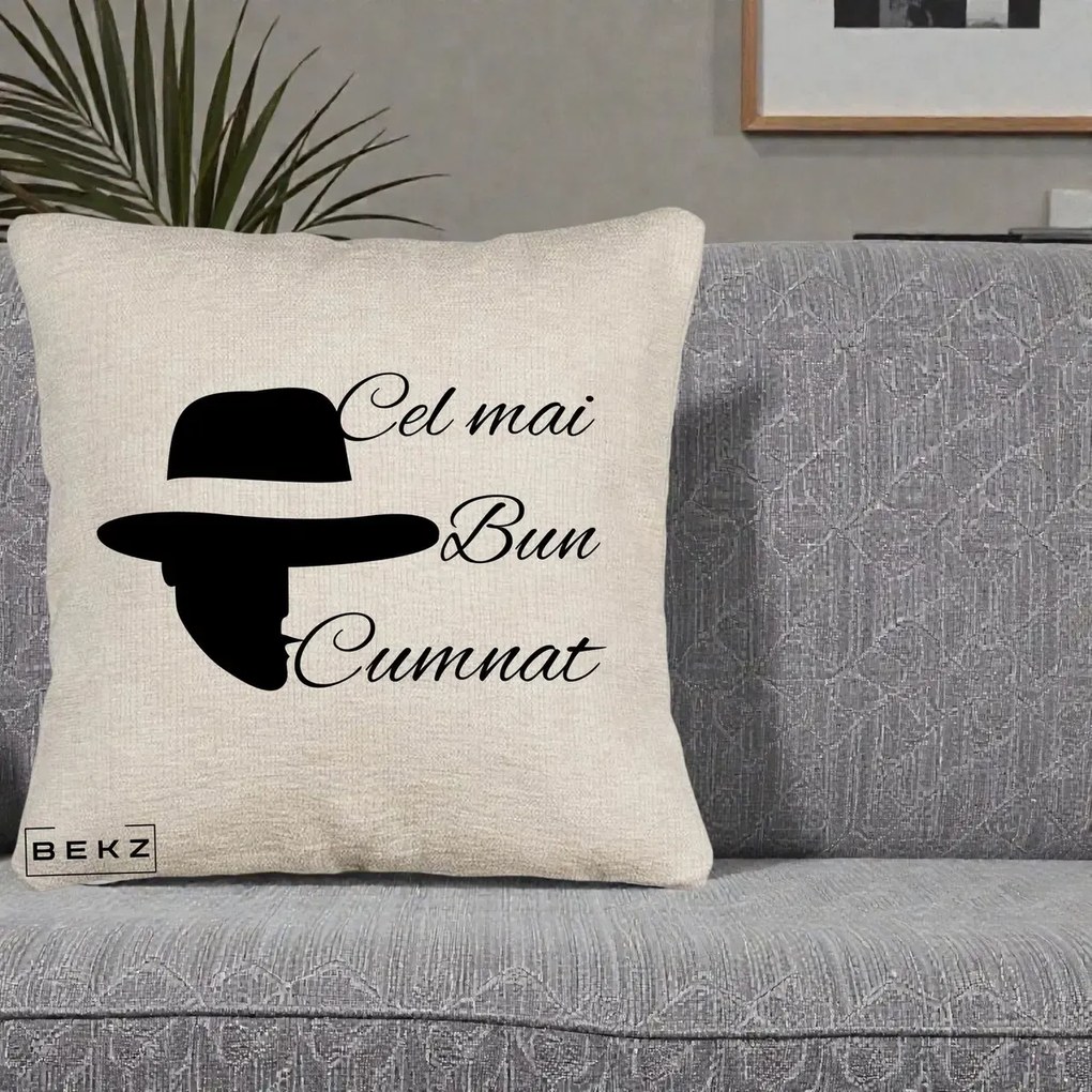 Cadou pentru Cumnat - Perna Personalizata Cel mai Bun Cumnat cu Silueta Palarie, 40x40 cm, Bej Canapea, Husa Detasabila, Perna Inclusa, BEKZ®
