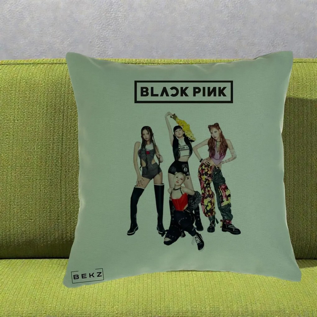 Perna Personalizata K-pop BLACKPINK Fotografie de Grup, 40x40 cm, Verde, Husa Detasabila, Perna Inclusa, BEKZ®