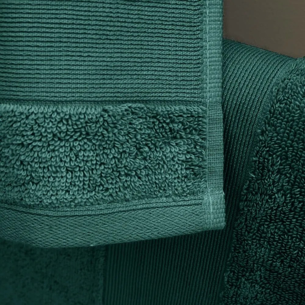 Prosoape verde-închis 2 buc. din bumbac din frotir 90x140 cm Anti-Bacterial – Catherine Lansfield