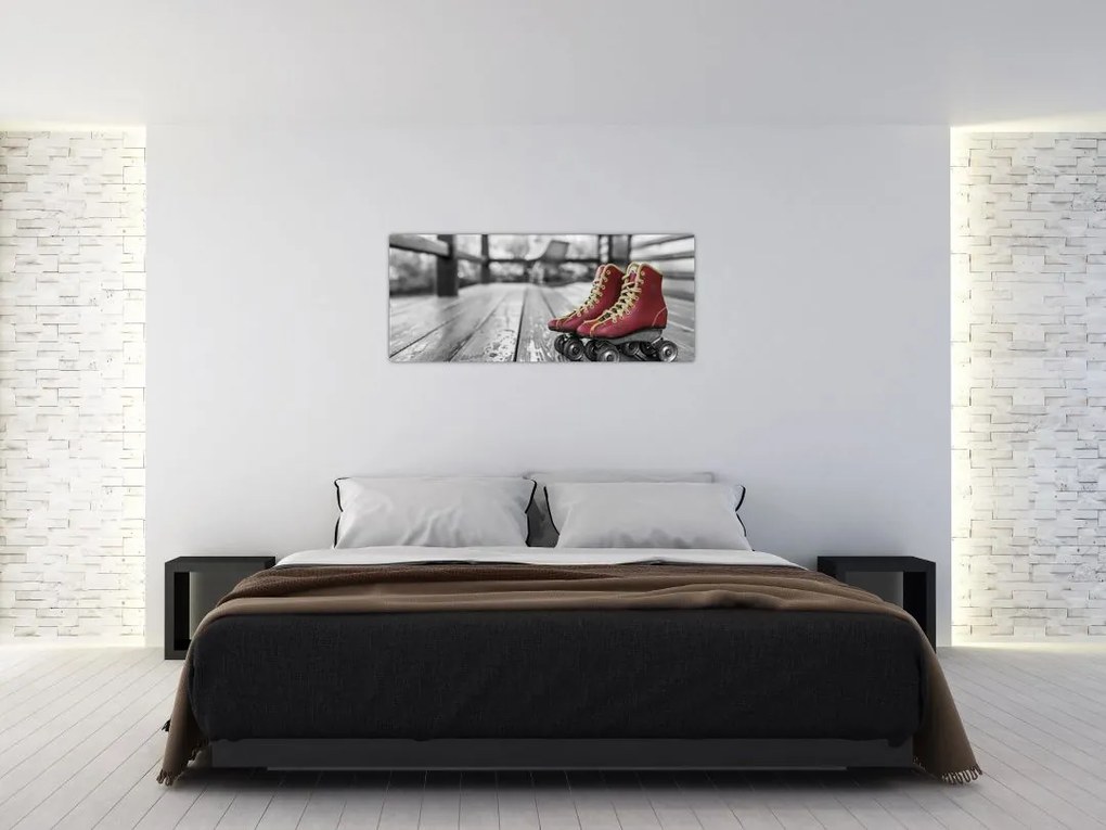 Tablou cu pantofi cu role vechi roșii (120x50 cm)