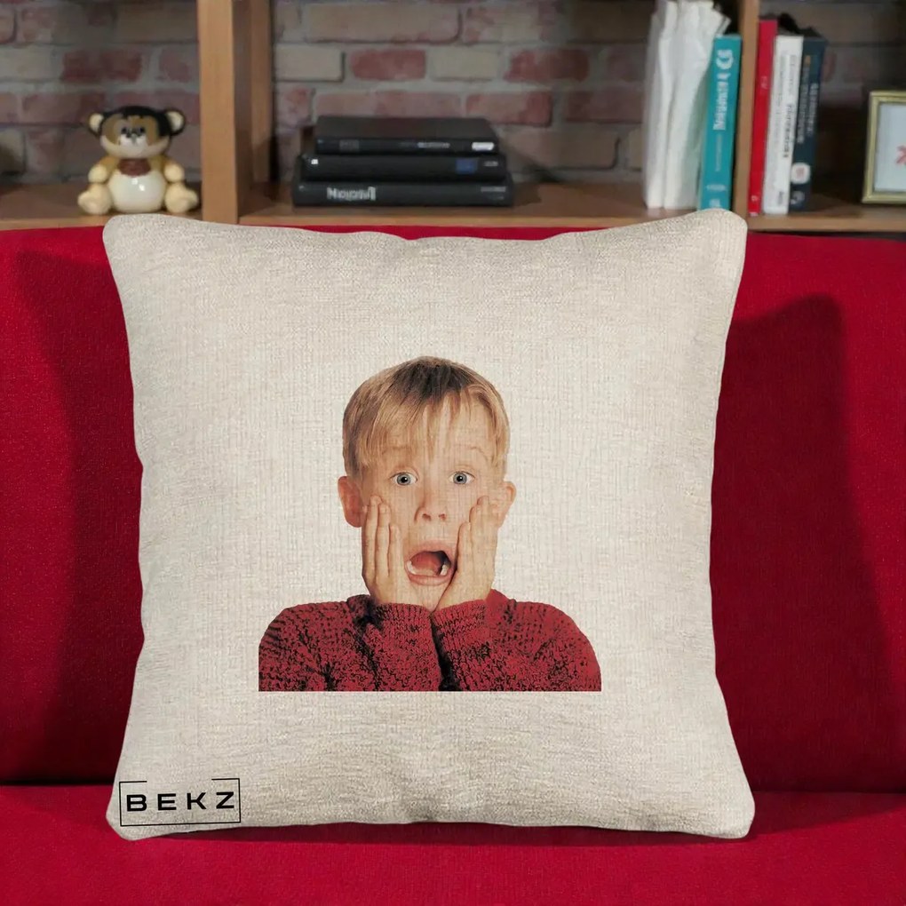 Perna Decorativa Kevin Singur Acasa, 40x40 cm, Bej Canapea, Husa Detasabila, Perna Inclusa, BEKZ®