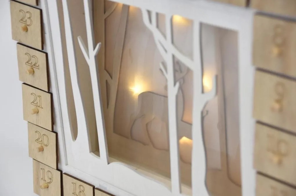 Calendar Crăciun din lemn cu LED și timer, motiv reni, 30x25