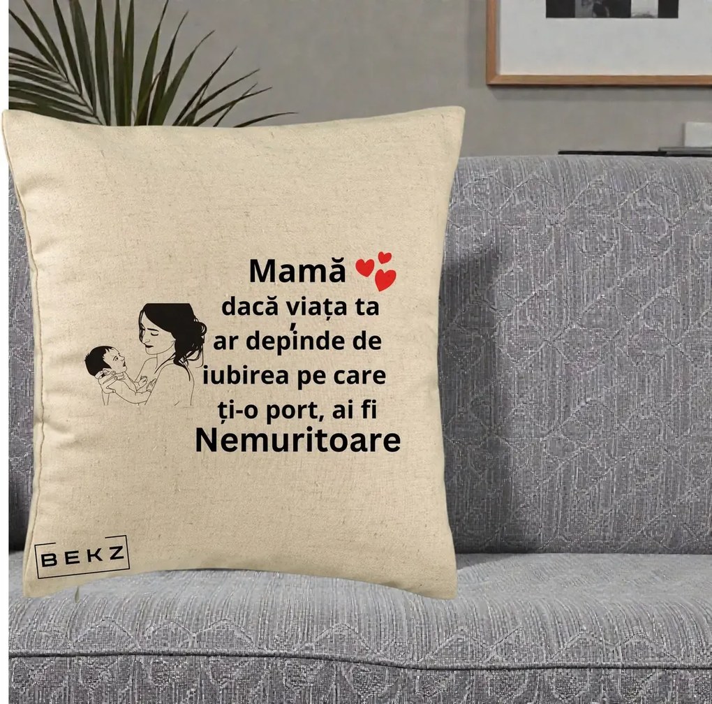 Cadou pentru Mama - Perna Personalizata Mama Nemuritoare Imbratisare Copil, 40x40 cm, Bej, Husa Detasabila, Perna Inclusa, BEKZ®