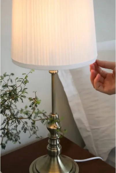 Markslöjd 108970 - Lampă de masă NOBLE 1xE14/40W/230V 66 cm alb/alamă