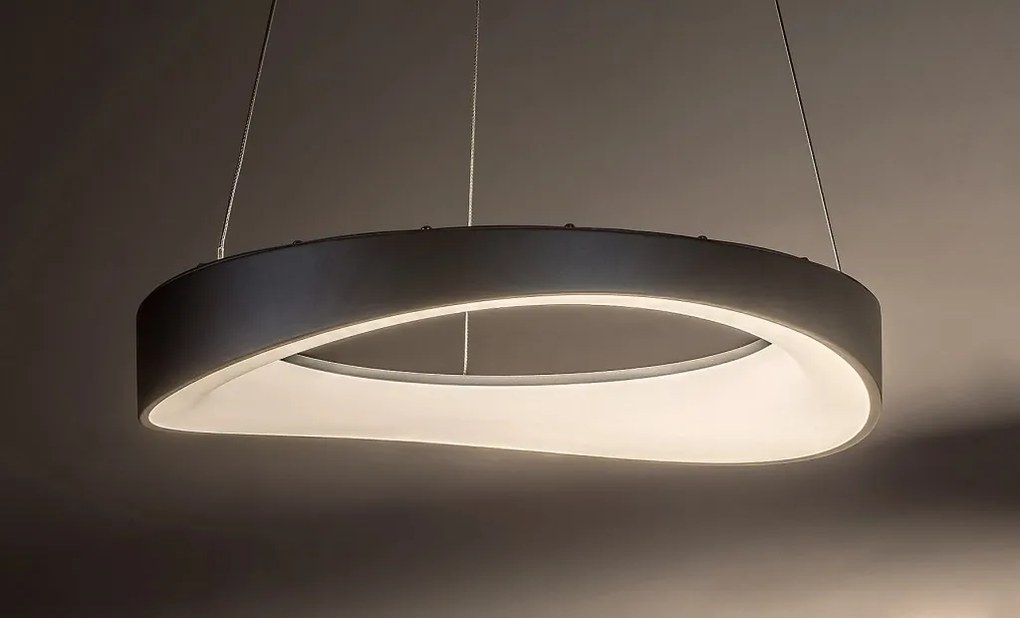 Lustra LED suspendata design circular Iliana