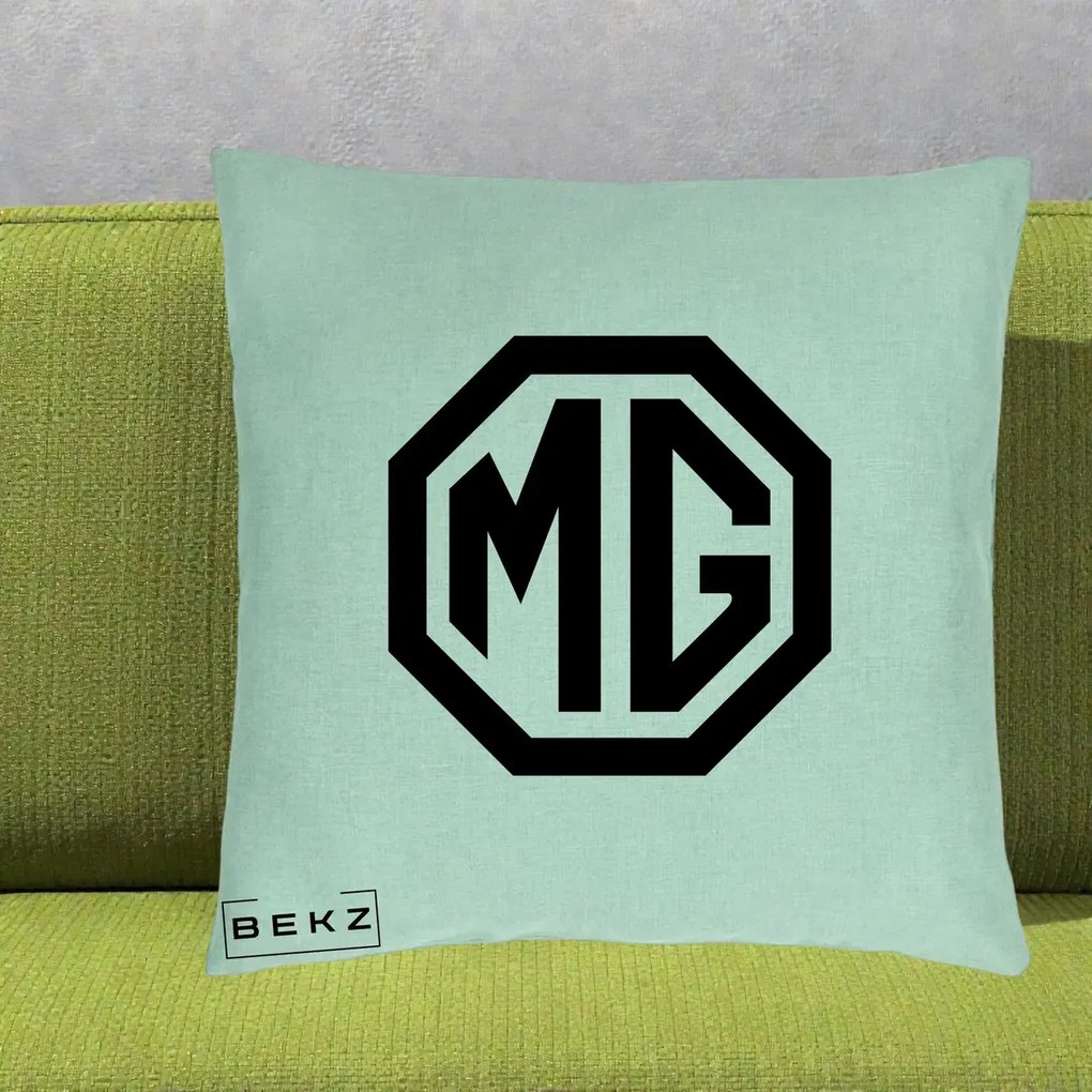 Perna Personalizata cu emblema MG, 40x40 cm, Verde Menta, Husa Detasabila, Perna Inclusa, BEKZ®
