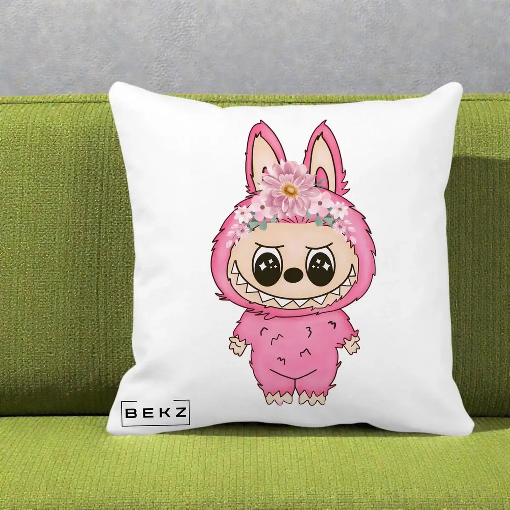 Perna Personalizata Labubu Roz cu Coroana Florala, 40x40 cm, Alba Mata, Husa Detasabila, Perna Inclusa, BEKZ®