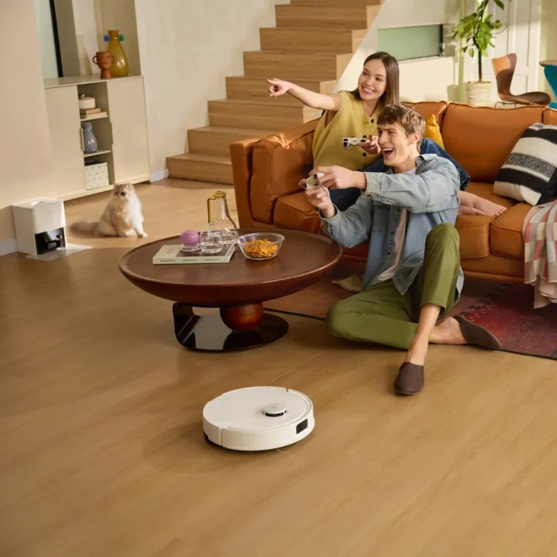 Aspirator robot Roborock Q10 PF+, 10.000 Pa, 150 min, 0,35 L, Wi-Fi, Uscat/umed, Ridicare automata a mopului, LiDAR 360°, Cartografiere 3D, Control vocal, Alb