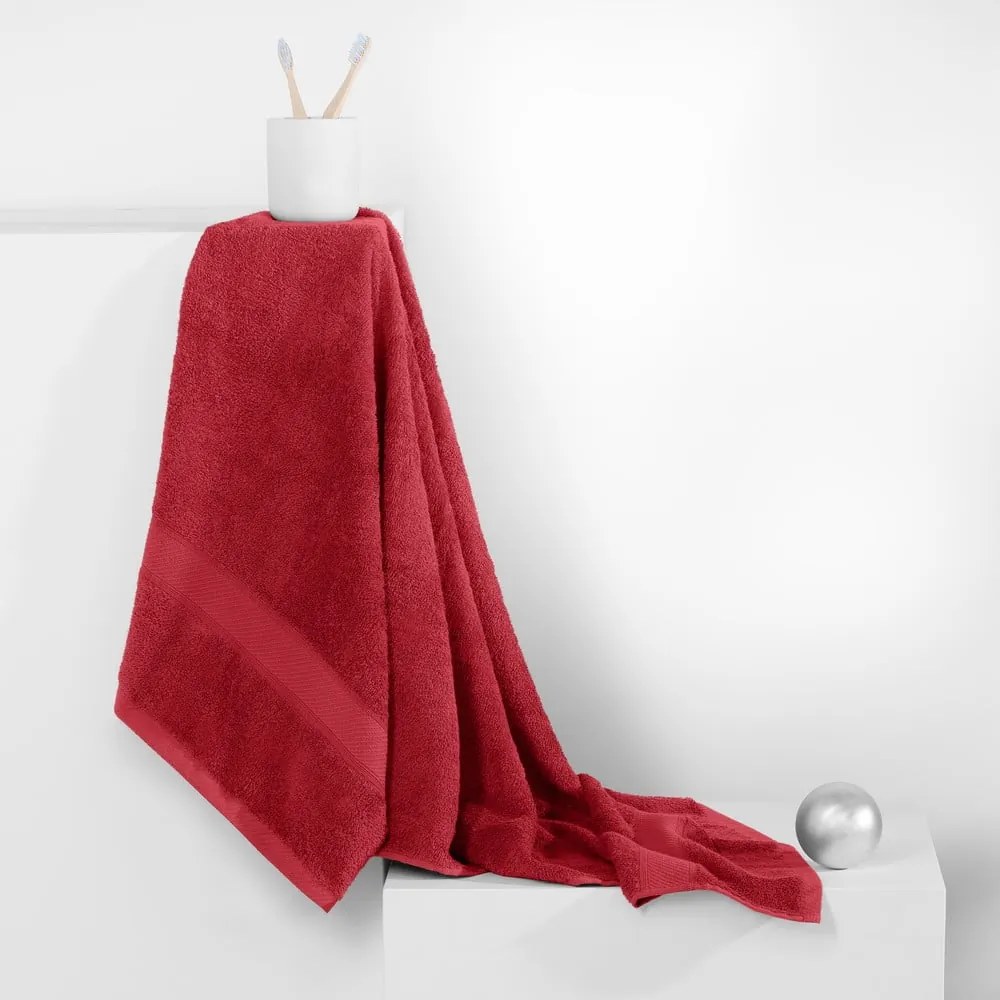 Prosop DecoKing Bamby Red, 70 x 140 cm, roșu