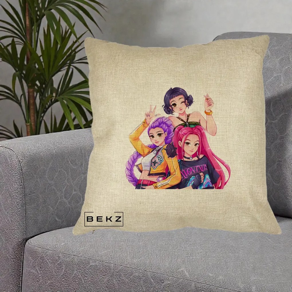 Perna Personalizata K-pop HUNTRX Trio Animat Fete Foto, 40x40 cm, Crem, Husa Detasabila, Perna Inclusa, BEKZ®