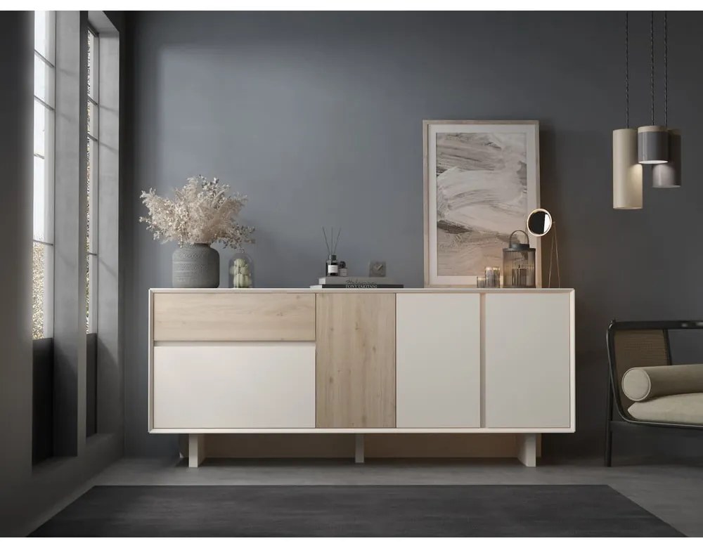 Comodă bej/în culoare naturală cu aspect de lemn de stejar 180x76x45 cm Carpi – Marckeric