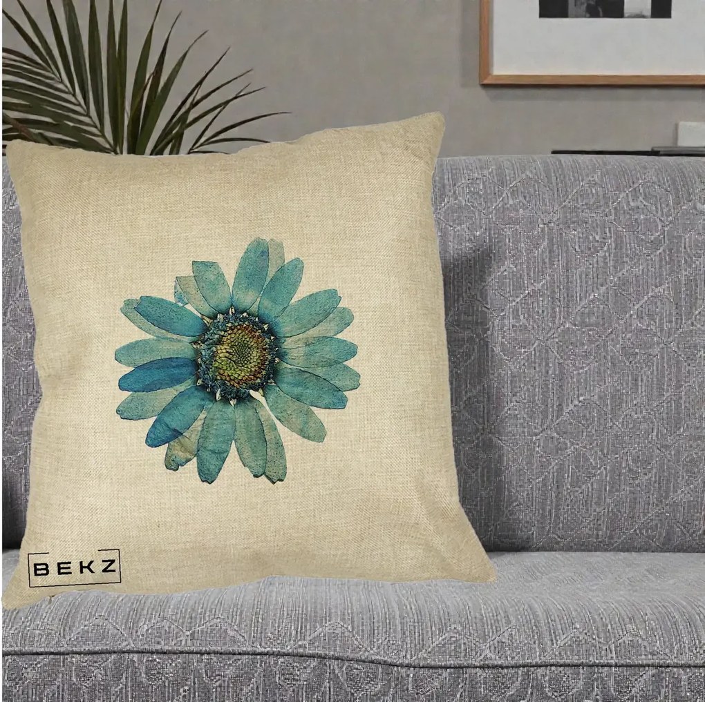 Perna Decorativa Floare Margareta Albastra Acuarela, 40x40 cm, Crem, Husa Detasabila, Perna Inclusa, BEKZ®