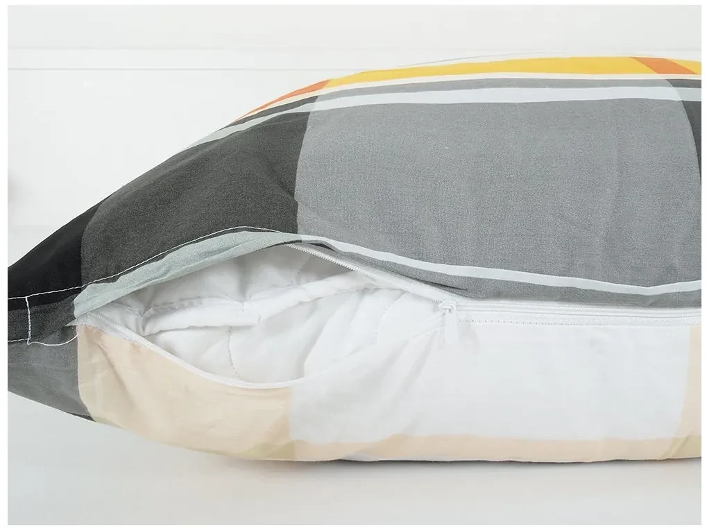 Lenjerie de pat din bumbac Renforce ORANGE KUBE colorat Dimensiunile lenjeriei: 70 x 90 cm | 140 x 200 cm