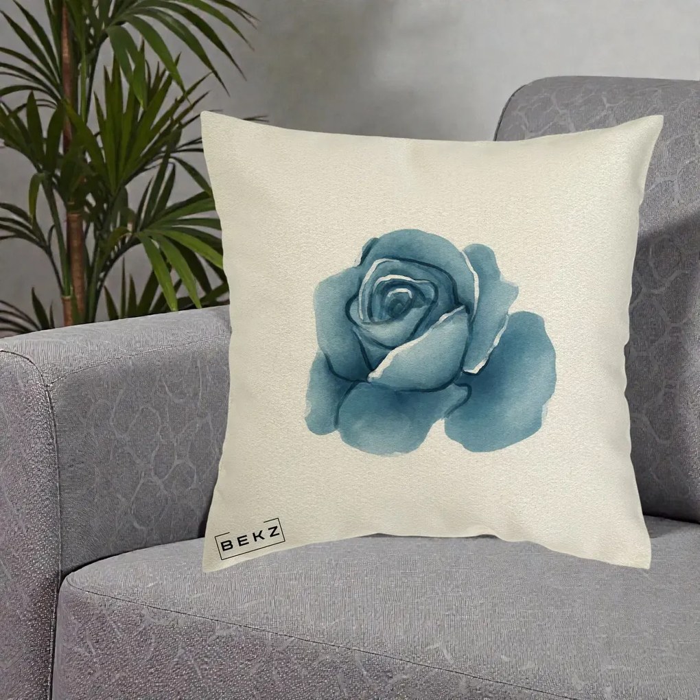 Perna Decorativa Trandafir Albastru Acuarela, 40x40 cm, Ecru, Husa Detasabila, Perna Inclusa, BEKZ®