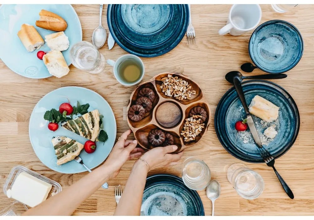 Set 4 tacâmuri Bloomingville Cutlery Eleganza, negru