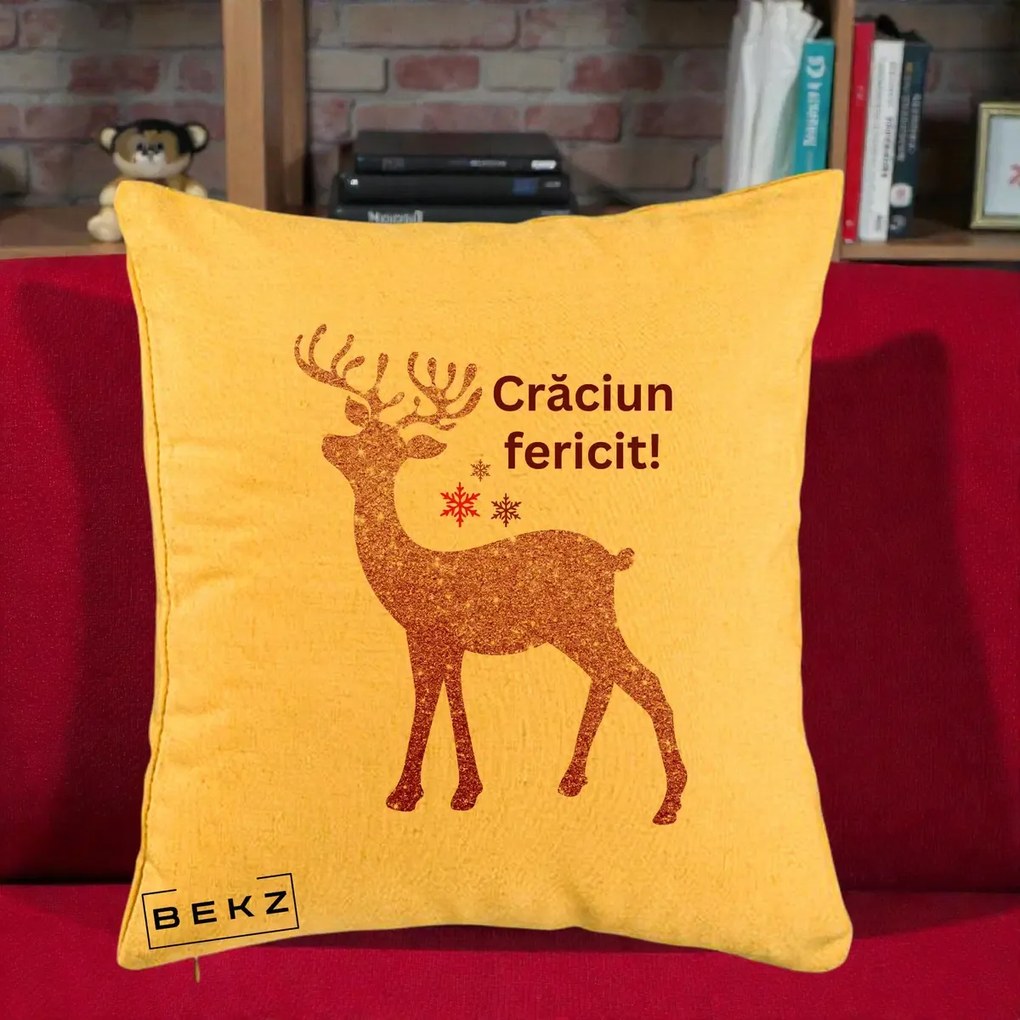 Perna Decorativa Ren Sclipitor Glitter Craciun Fericit, 40x40 cm, Galben, Husa Detasabila, Perna Inclusa, BEKZ®