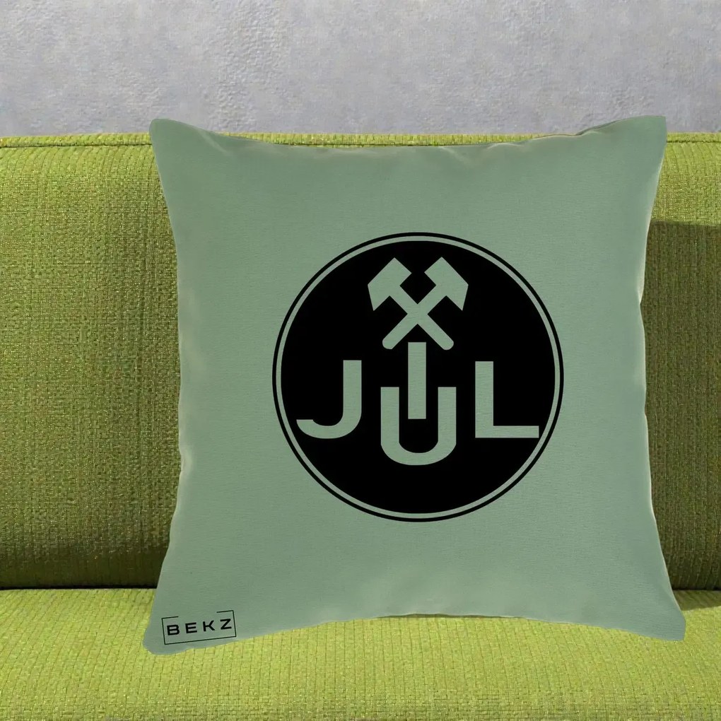 Perna Personalizata JUL Jiul Lupeni Fotbal, 40x40 cm, Verde, Husa Detasabila, Perna Inclusa, BEKZ®