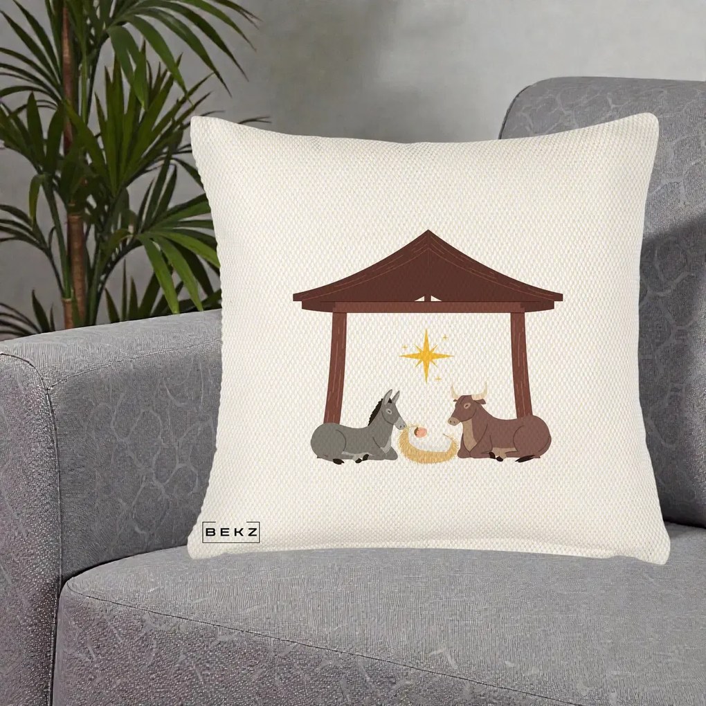 Perna Decorativa Ieslea din Betleem cu Iesle Asin si Bou, 40x40 cm, Crem Reliefat, Husa Detasabila, Perna Inclusa, BEKZ®