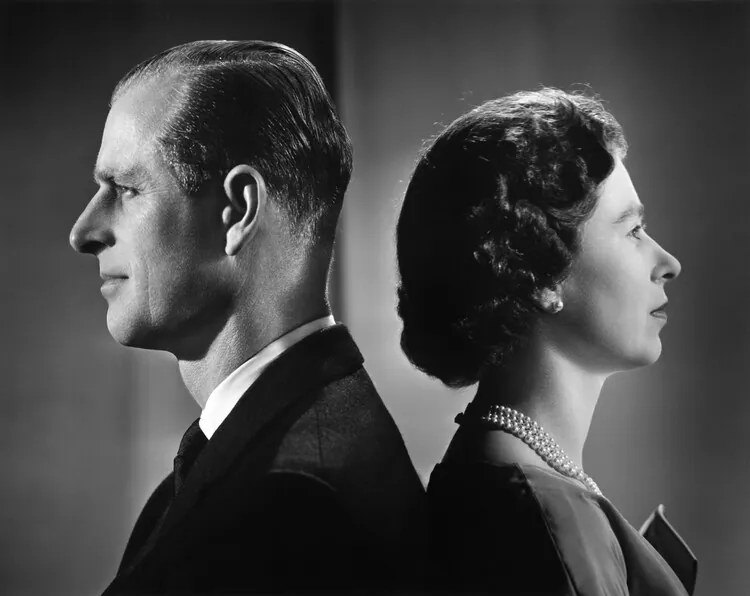 Fotografie Queen Elizabeth II And Prince Philip Portrait, Michael Ochs Archives