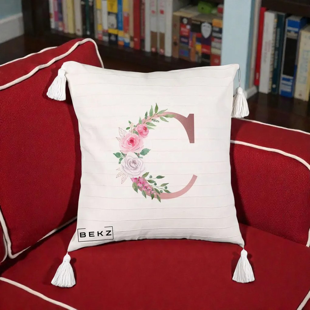 Cadou Personalizat - Perna Personalizata Monograma Rose Gold Litera C, 40x40 cm, Bej cu Franjuri, Husa Detasabila, Perna Inclusa, BEKZ®
