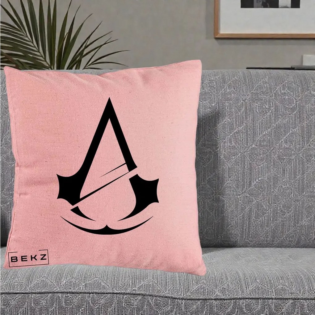 Perna Personalizata Assassin's Creed Minimalist, 40x40 cm, Roz, Husa Detasabila, Perna Inclusa, BEKZ®