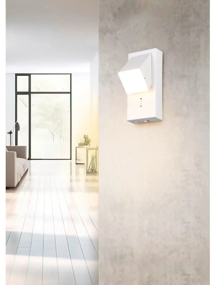 Aplică de perete albă LED Raglan – Trio